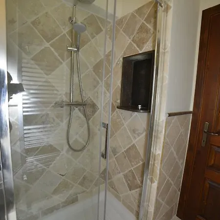 Casa Victoria Montemagno (Piedmont)